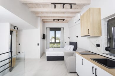 Deluxe Superior Room