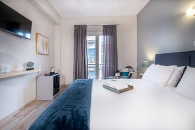 Riviera Hotel - Image 7