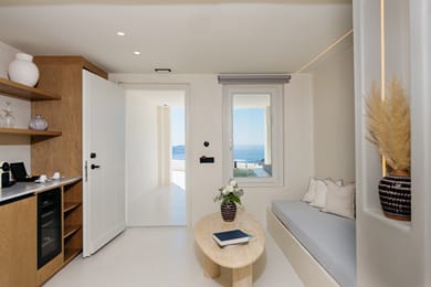 Rocabella Suite Caldera View with Outdoor Mini Plunge Pool Quadruple