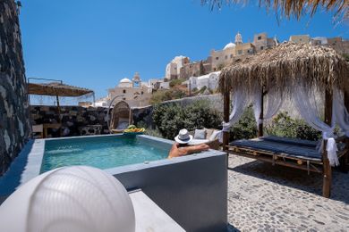 Rock Villas Santorini - Image 6