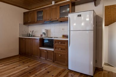 Superior Apartment | Brown