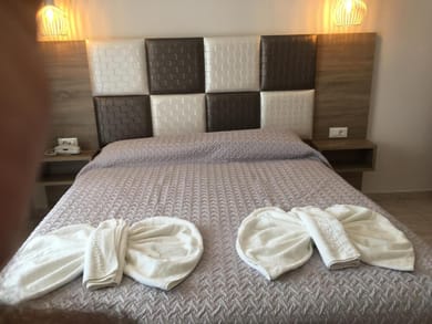 Double Superior | Pool View