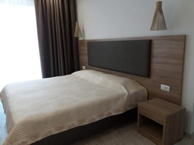 Double Superior | Garden View