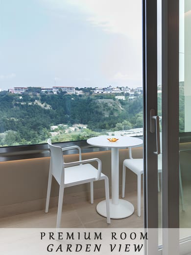Premium Garden & Pool View