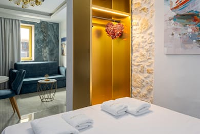 Royal Gold City Suites - Image 5