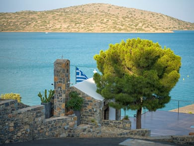 Royal Marmin Bay Boutique & Art Hotel - Image 6