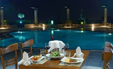 Royal Hotel Thessaloniki - Image 2