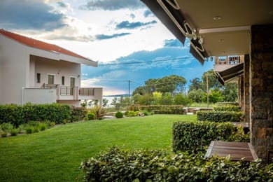 Royalty Suites Seaside Halkidiki - Image 2