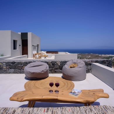 Ryolithos Suites - Image 2