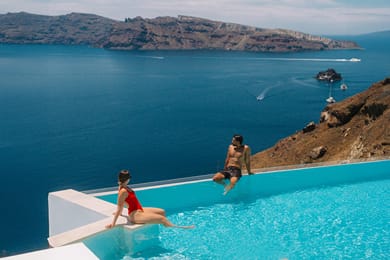 Saint Santorini - Image 3