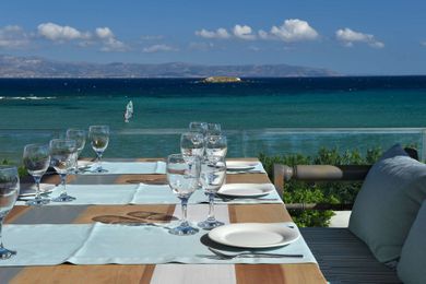Saint George Hotel Paros - Image 7