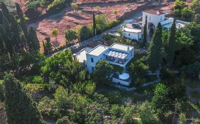 Saint Louis Suites - Image 3