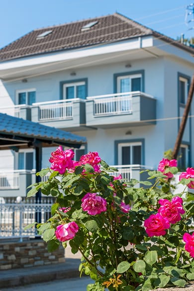 Saint Lucas Suites Chalkidiki - Image 2