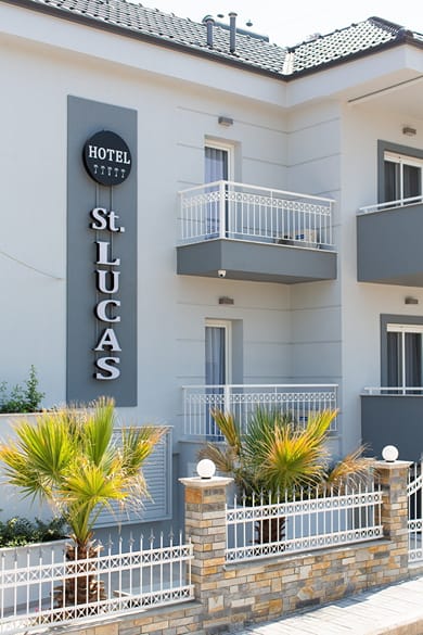 Saint Lucas Suites Chalkidiki - Image 4