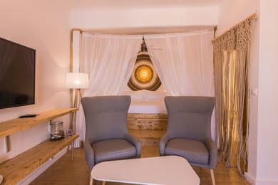 Provatas Suite With Outdoor Jacuzzi Sea View