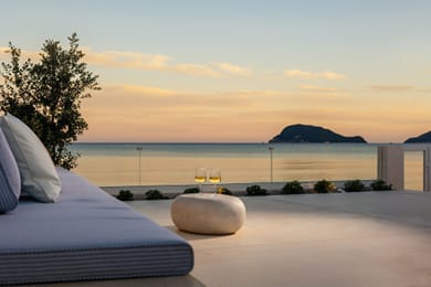 Salty Angel Sea Front Villa - Image 4