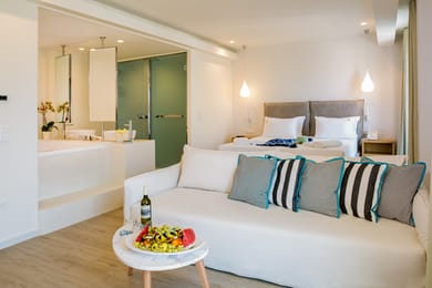 Junior Suite with Jacuzzi