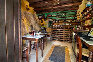 Samonas Traditional Villas - Image 5