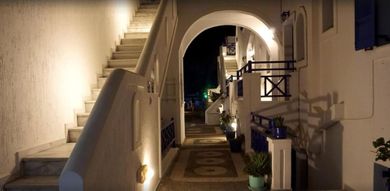 Samson's Village Santorini - Image 4