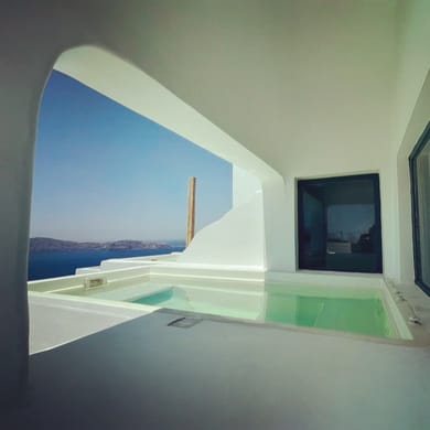 Amaze Suite with Heated Plunge Pool & Caldera View