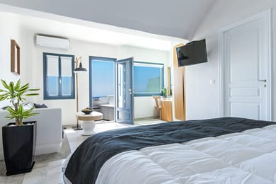 Amaze Suites - Image 7