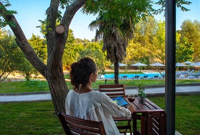 Sani More & Sani Woods - Image 4