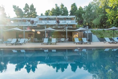 Sani More & Sani Woods - Image 2