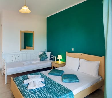 Triple Room with Sea View