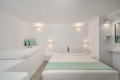 Santorini Mansion - Image 5