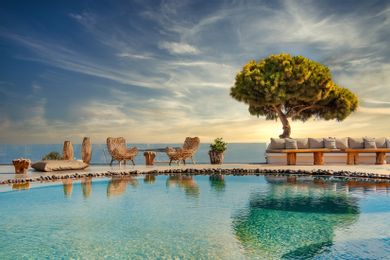 San Marino Suites - Image 6