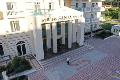 Wellness Santa Beach Hotel Thessaloniki - Image 4