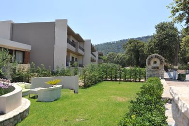 Santa Helena Hotel - Image 7