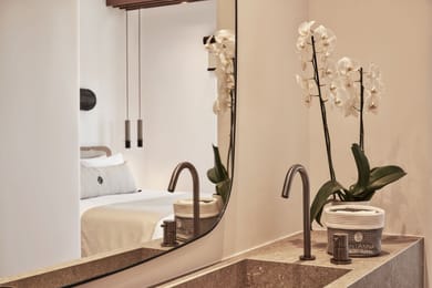 Honeymoon Suite with Private Pool & Sea View