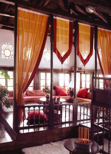 Santikos Mansion - Image 6