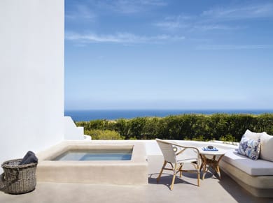 Sea View Suite with Jacuzzi