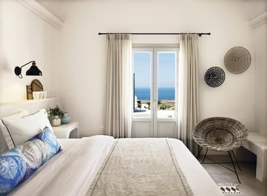 Sea View Suite with Jacuzzi