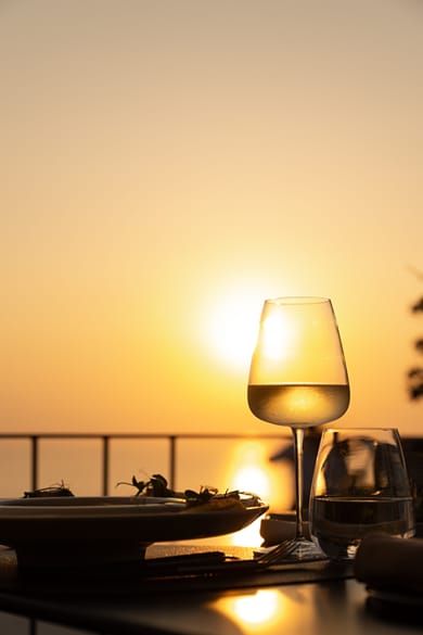 Santo Pure Oia Suites & Villas - Image 7