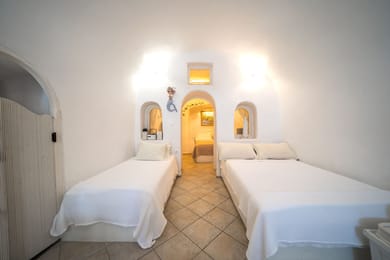 Paradise Cave House without Hot Tub