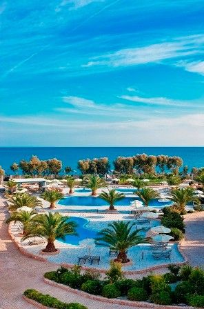 Santo Miramare Hotel Santorini - Image 4