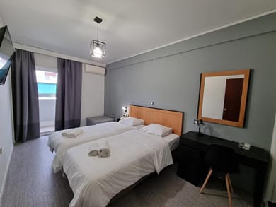Economy Room
