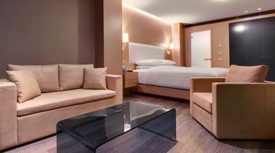 Junior Suite with City View