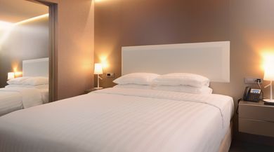 Superior Room with Lake View