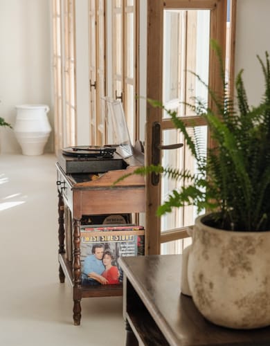 Scorpios Beach Santorini - Image 4