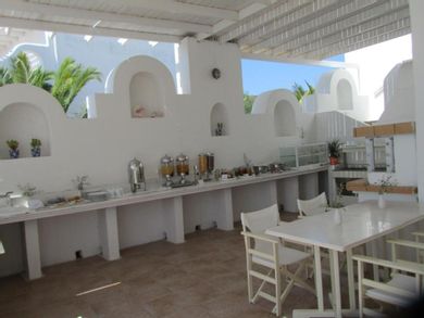 Pool & Resort View - Queen / King Bed