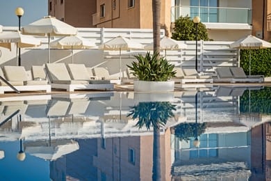 Atlantica Sea Breeze Hotel - Image 2