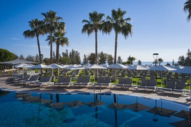 Atlantica Sea Breeze Hotel - Image 4