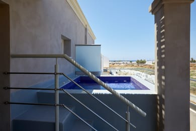 King Junior Suite with Hot Tub