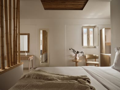 King Junior Suite with Pool