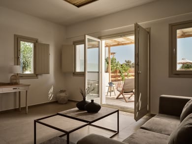 King Premium Duplex Suite with Pool and Sea View