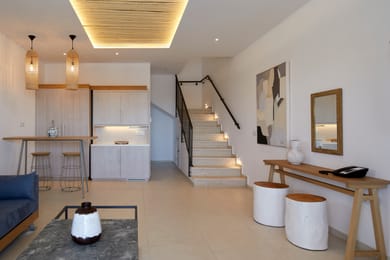 Queen Duplex Suite with Pool & Sea View